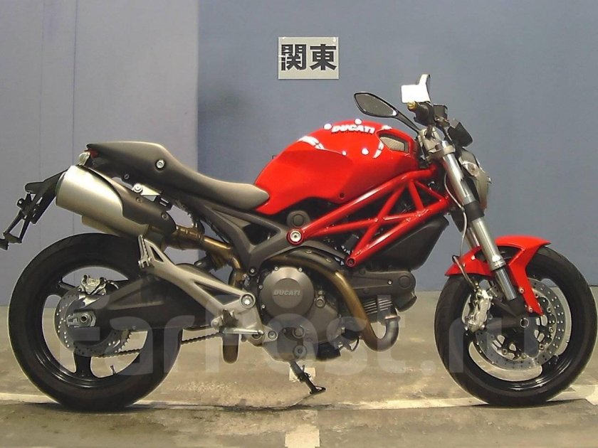 Ducati Monster 1100 EVO