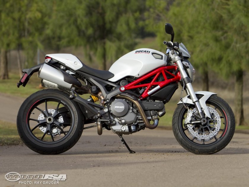 Ducati Monster 796