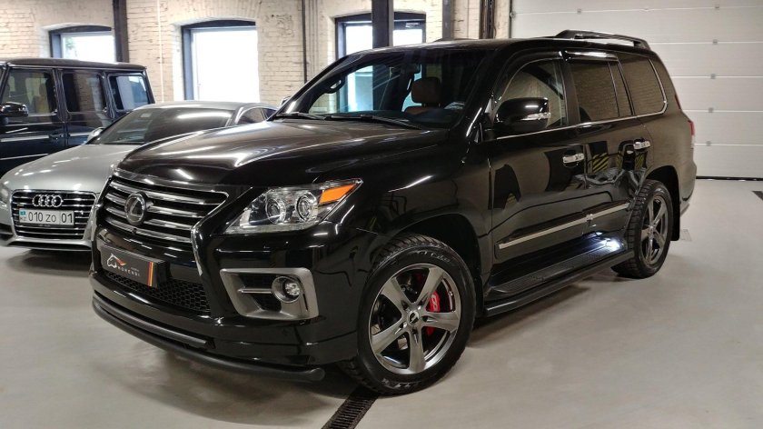 Lexus LX 570