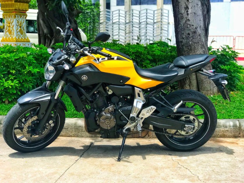 Ямаха 1000 кубов МТ