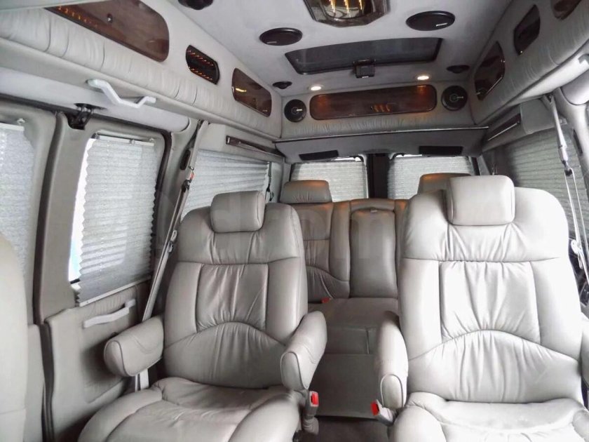 Chevrolet Express GMC Savana салон