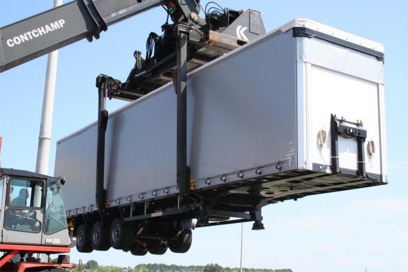 Контрейлерная платформа 13-5205