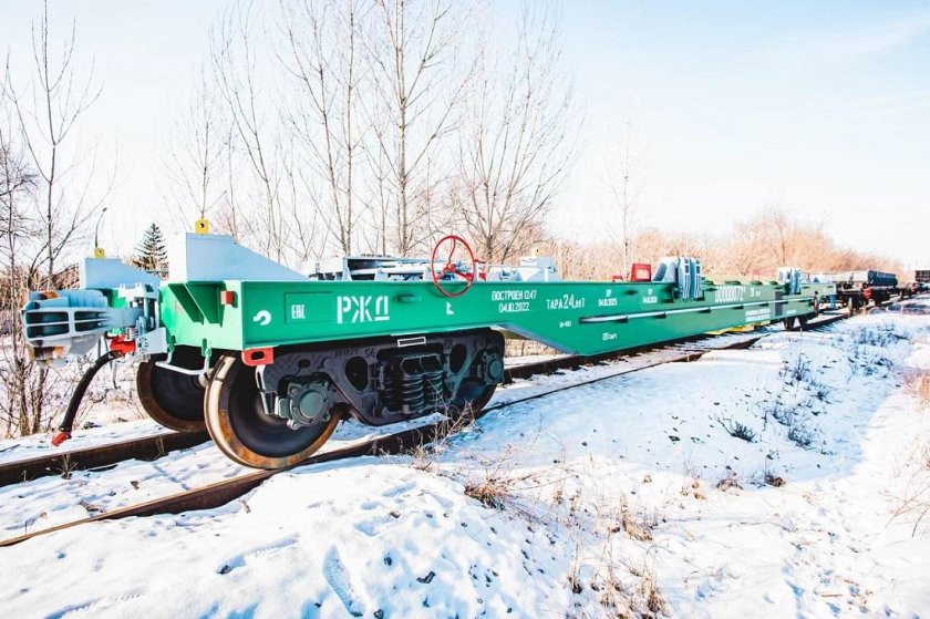 Контрейлерная платформа 13-6701