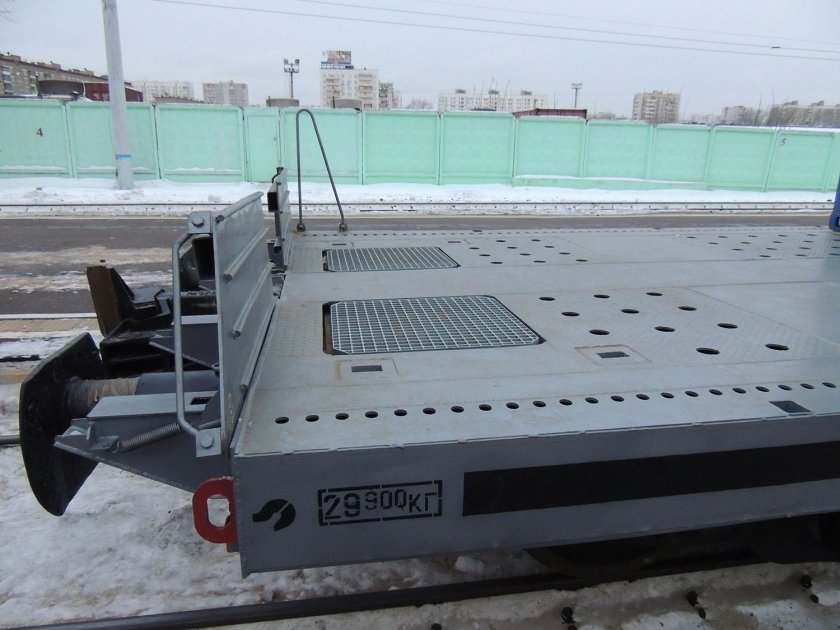 Контрейлерная платформа 13-5205