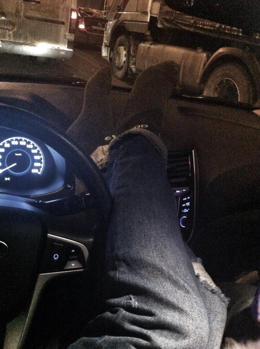 За рулем Соляриса ночью