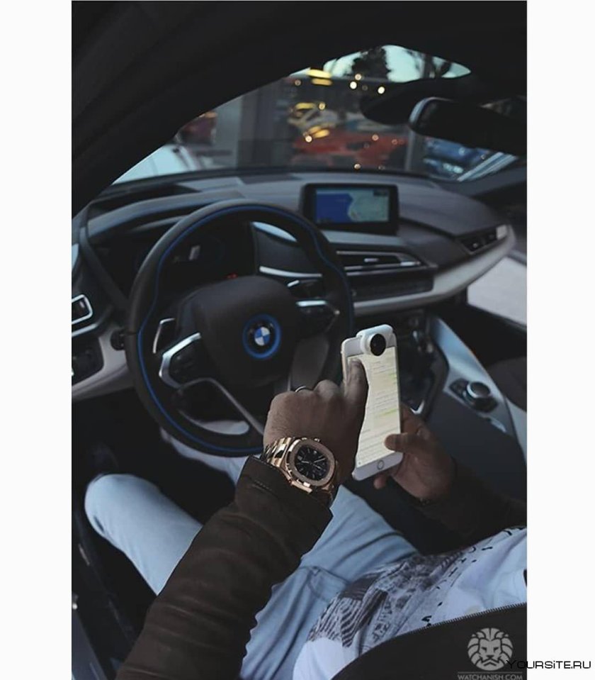 За рулем БМВ ф10