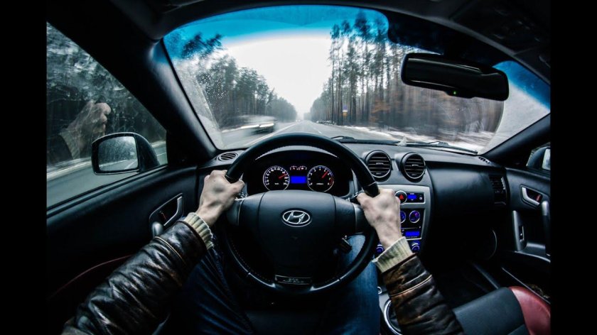 За рулем машины