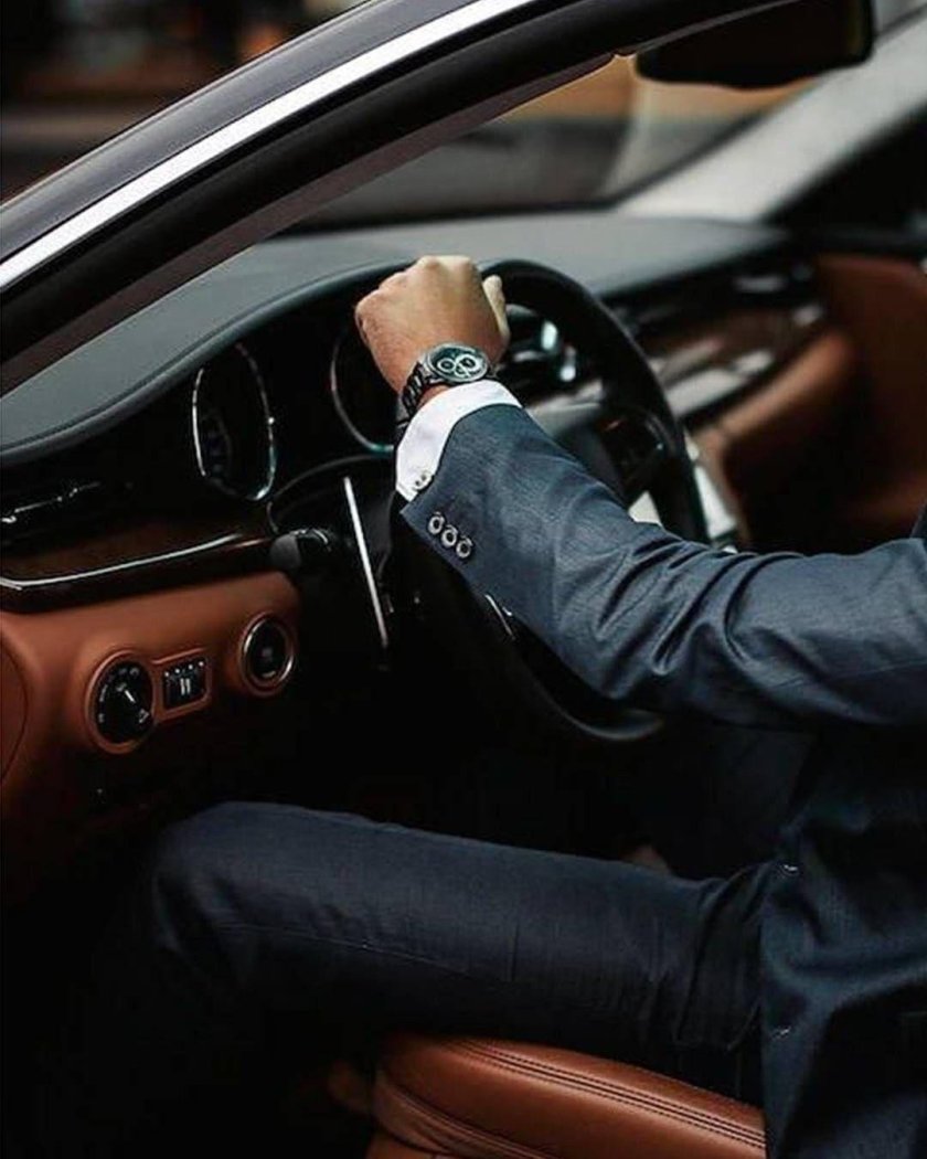 Состоятельный мужчина