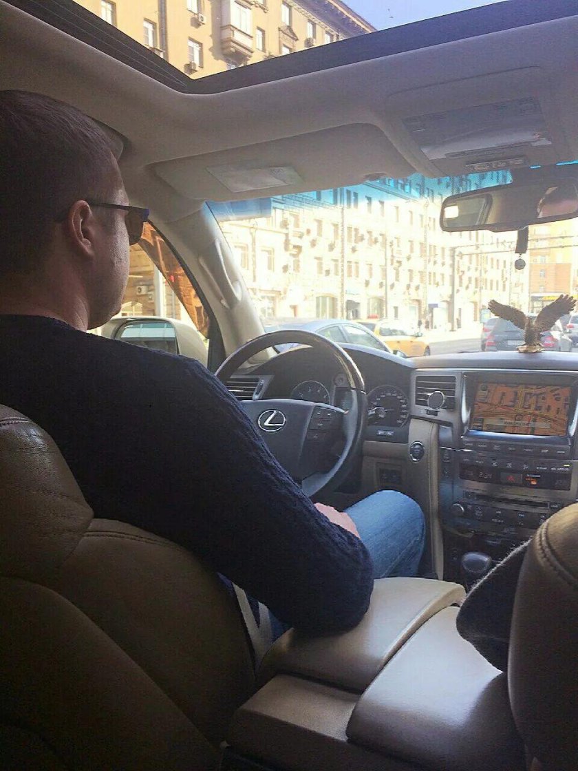 За рулем Лексуса 570