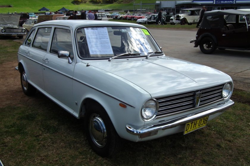 Austin Maxi
