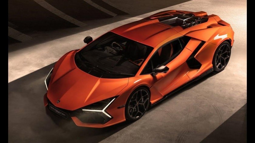 Lamborghini revuelto