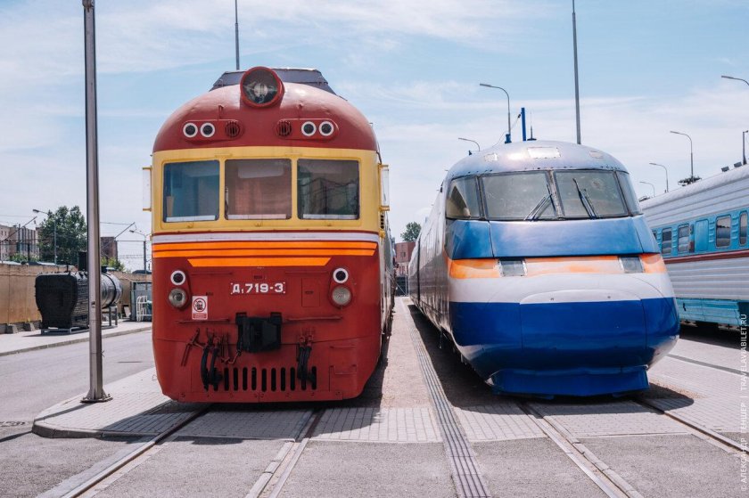 Электропоезд эс250 Сокол