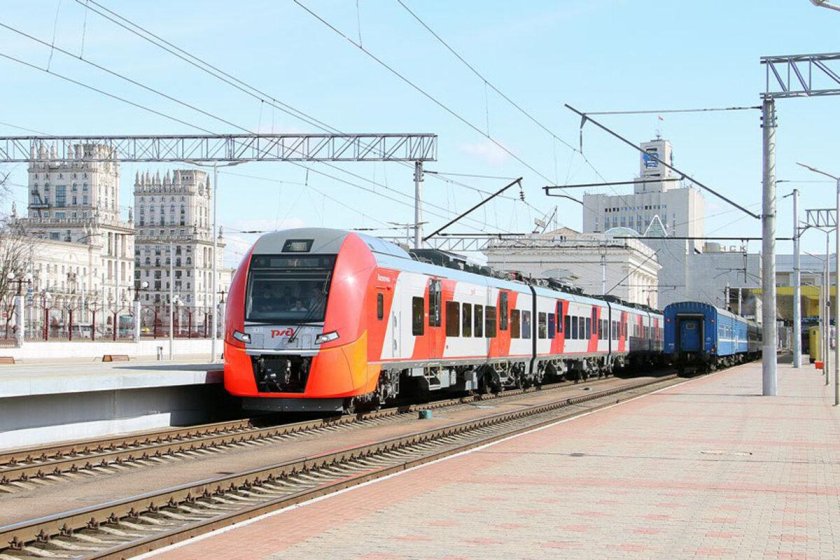 Поезд Ласточка Минск