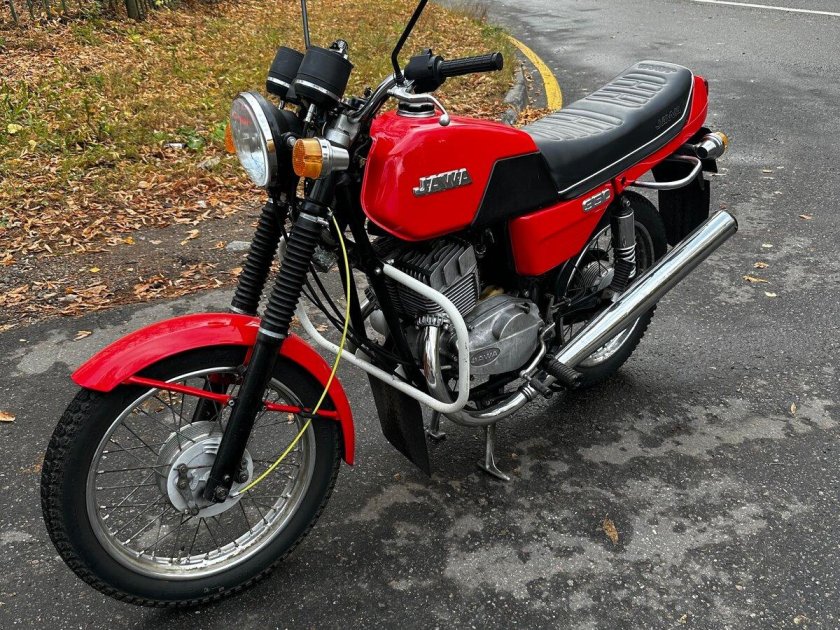 Мотоцикл ява 638