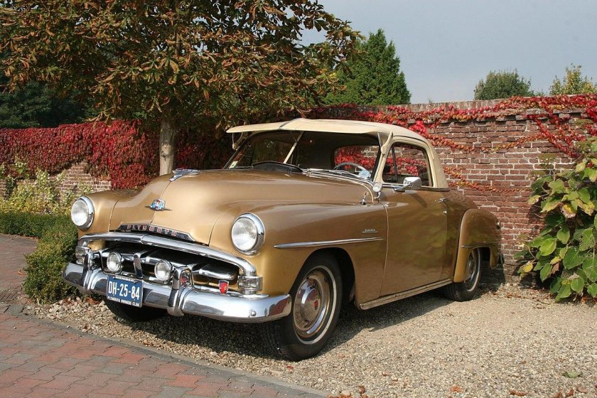 Plymouth 1951