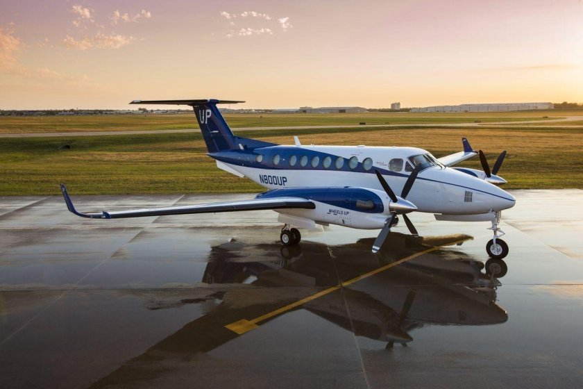 Самолет Бичкрафт Кинг Эйр