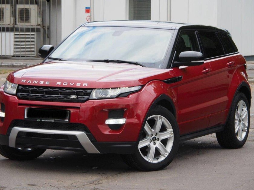 Рендж Ровер Эвок красный