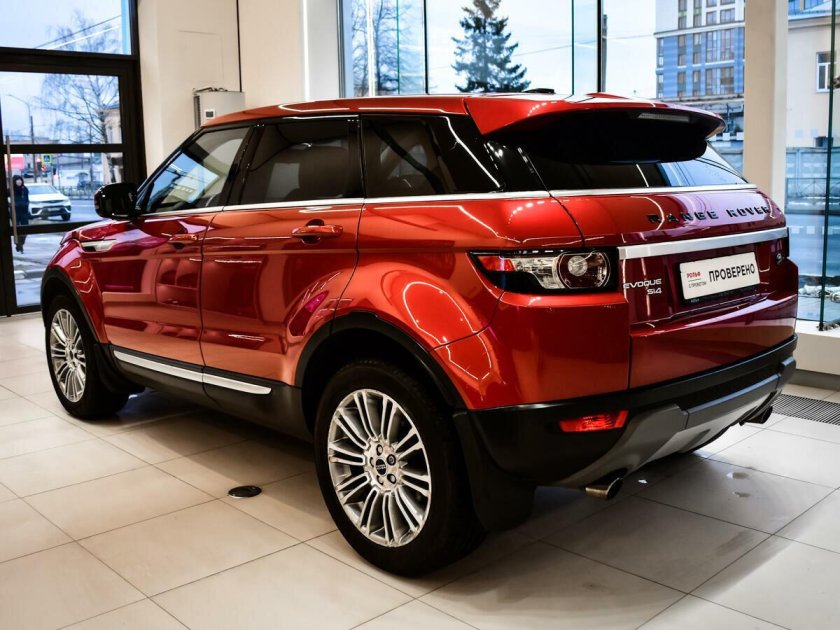Land rover range evoque i