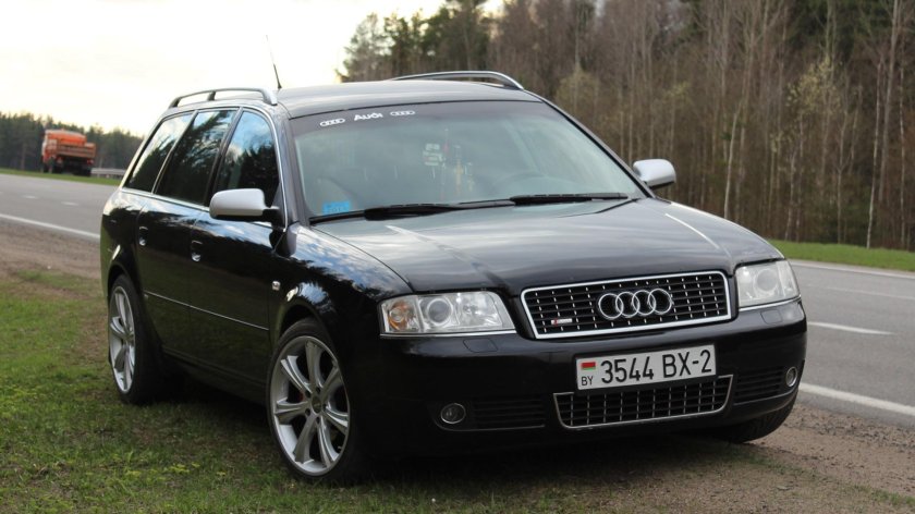 Ауди а6 с5 универсал черный