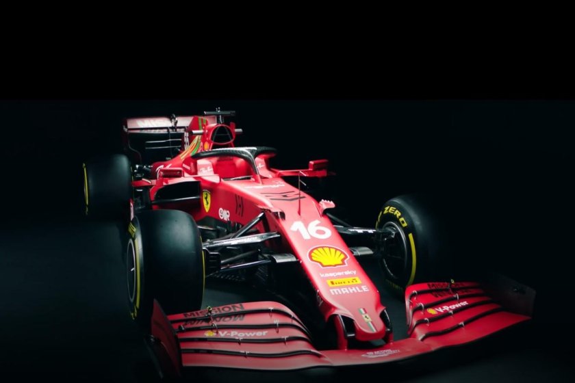 Болид ф1 Феррари 2022