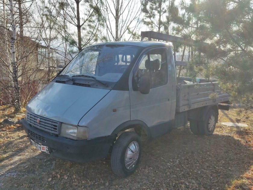ГАЗ 3302 1996 цвет серый