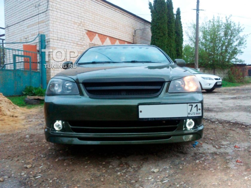 Накладка на бампер Шевроле Лачетти
