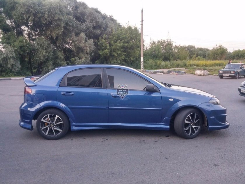 Chevrolet Lacetti хэтчбек обвес