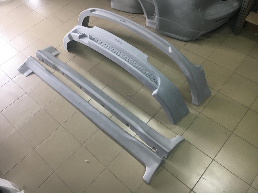 Кузовные запчасти