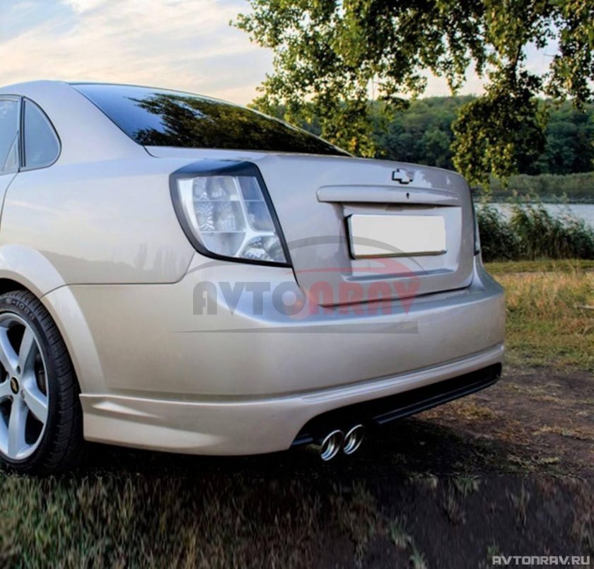 Универсальный сплиттер на бампер Лачетти седан