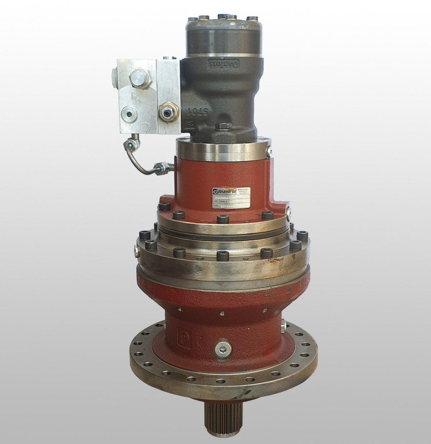 Поворотный редуктор