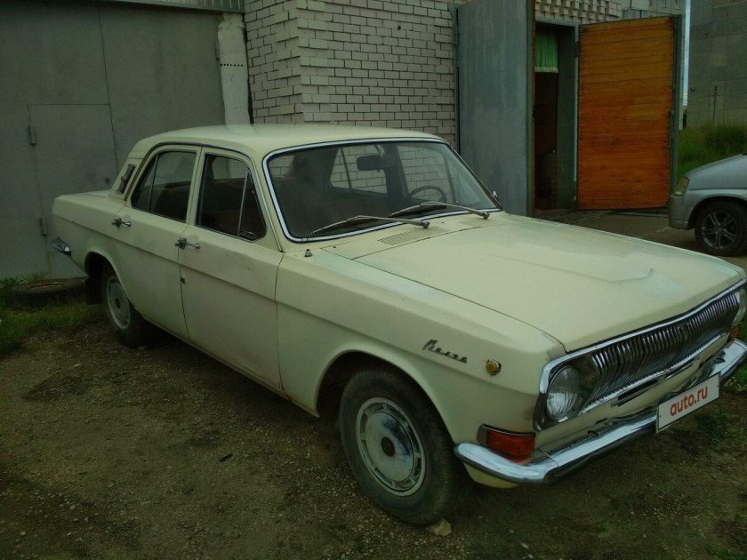 Волга газ 24 бежевая