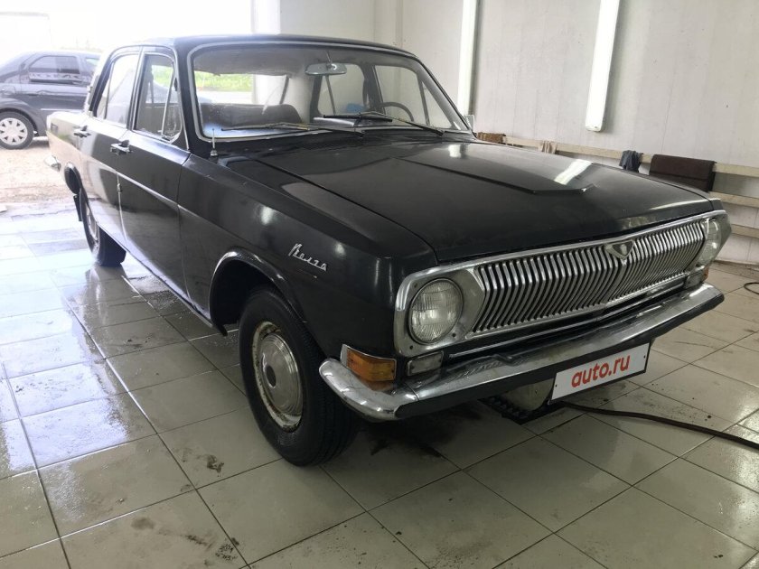 ГАЗ Волга 2407