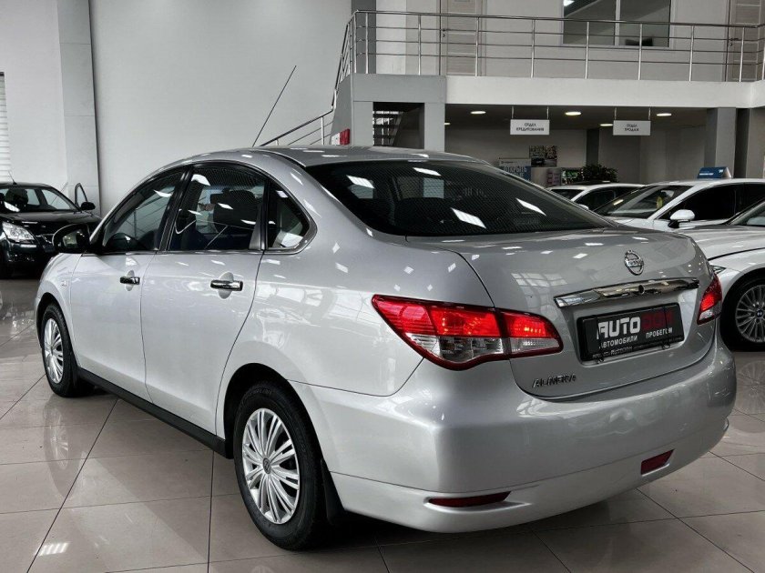 Nissan Almera 2013