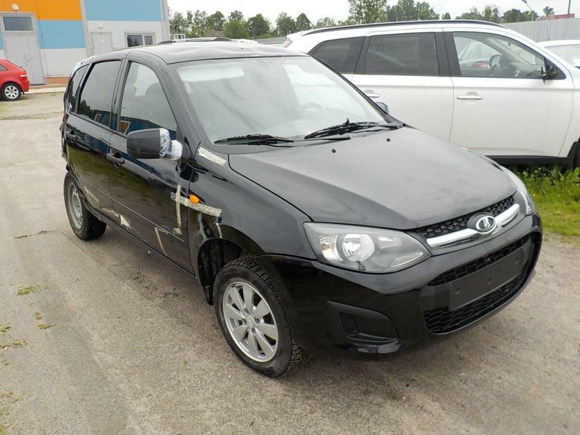 Калина 1 хэтчбек с черными бамперами