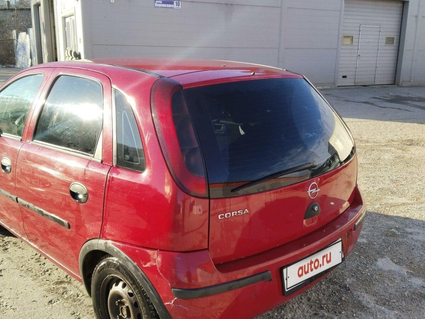 Опель корса 2004