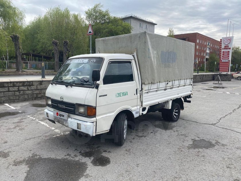 Грузовая Мазда Бонго 1999