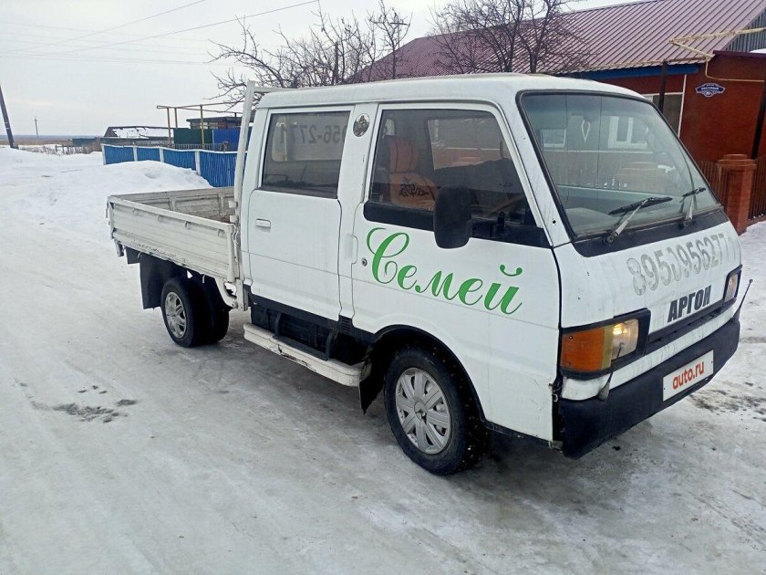 Мазда Бонго 1985