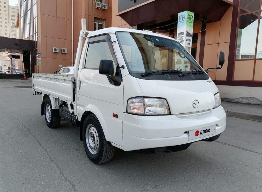 Мазда бонго