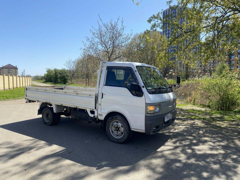Nissan vanette бортовой грузовик