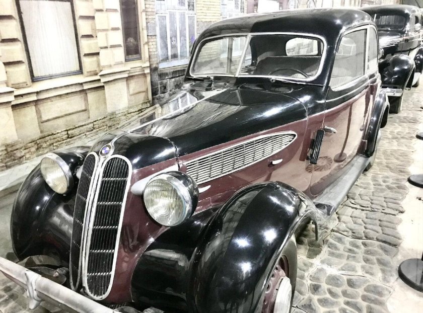 Музей ретро автомобилей мосфильм