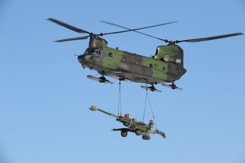 Вертолет Ch-47 Chinook