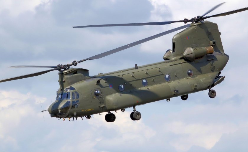 Вертолет Ch-47 Chinook