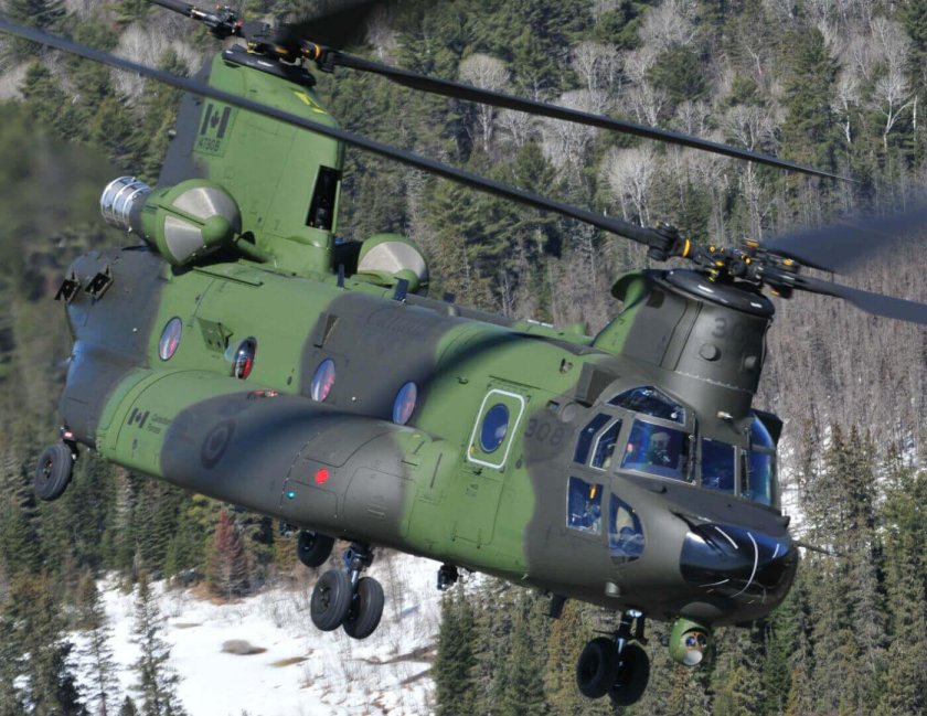 Вертолет Ch-47 Chinook