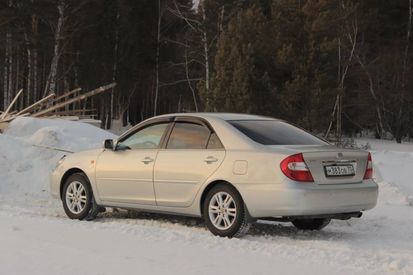 Камри старый кузов 2000