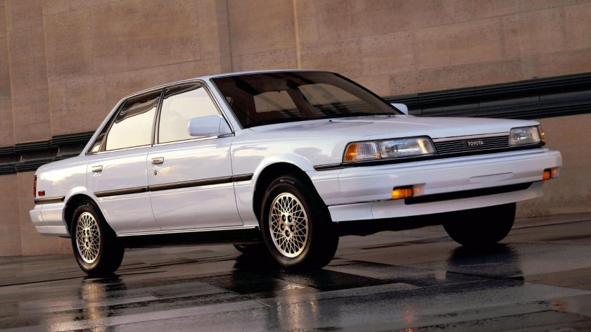 Toyota camry 1986