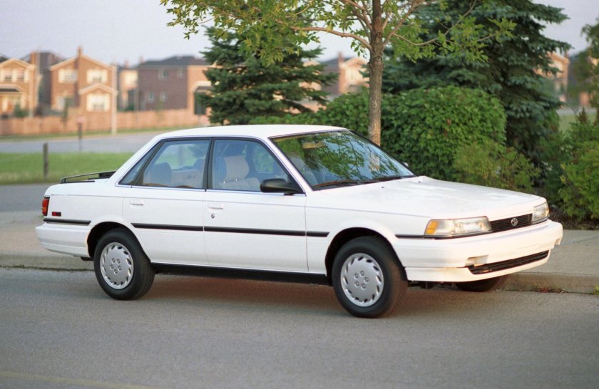 Toyota Camry II (v20)