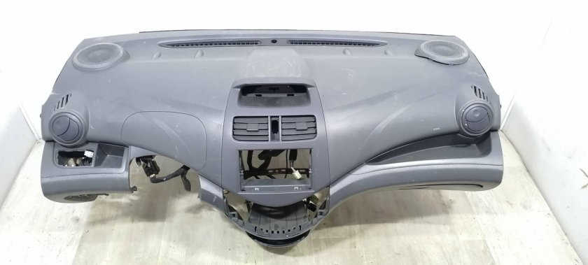 Spark m300 рамка магнитолы