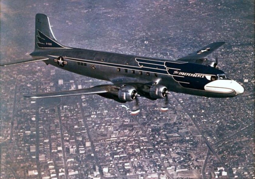 Дуглас DC-6