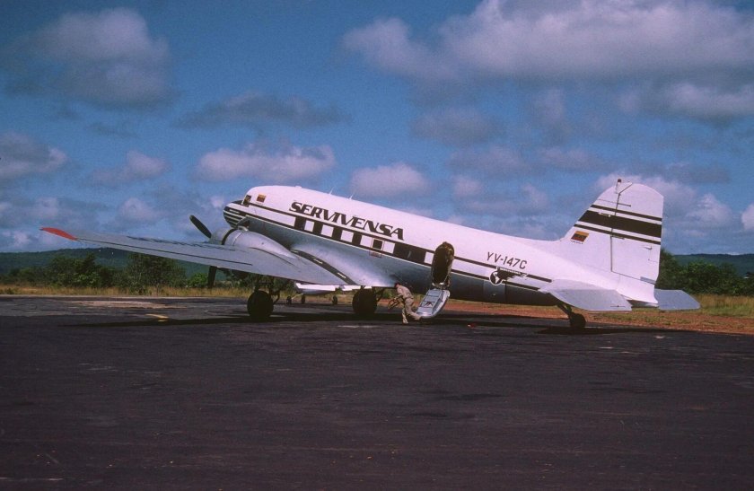 Douglas DC-3