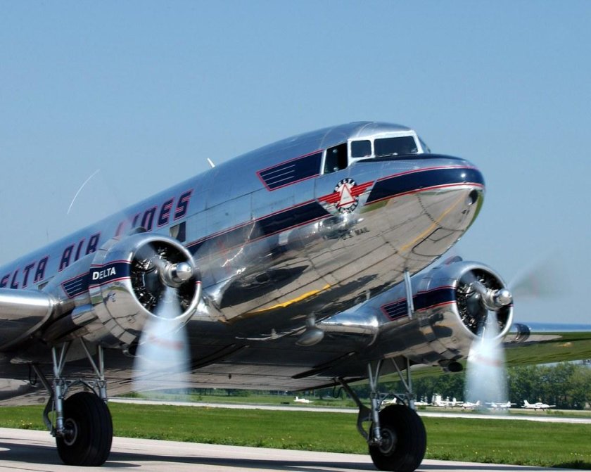 Дуглас DC-3